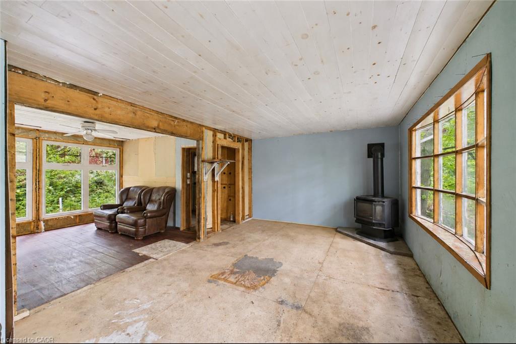 115 Broadbent Road Property Photo 4
