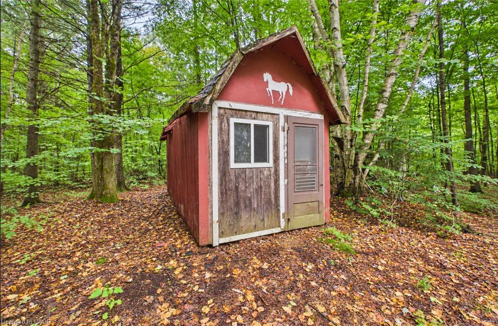 115 Broadbent Road Property Photo 15
