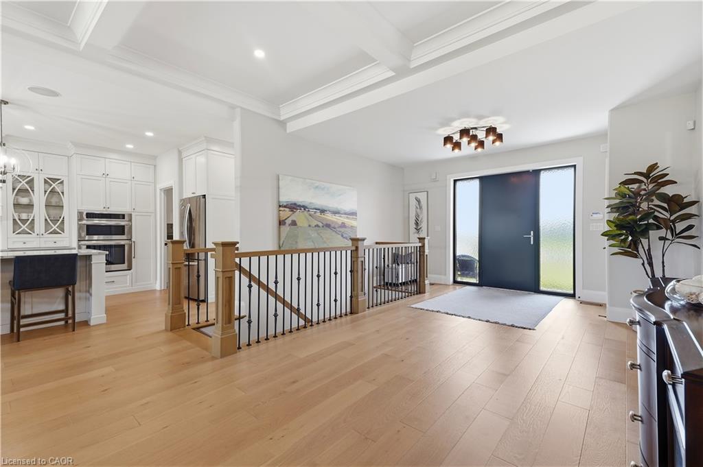 7 - 670 Bishopsgate Road Property Photo 6