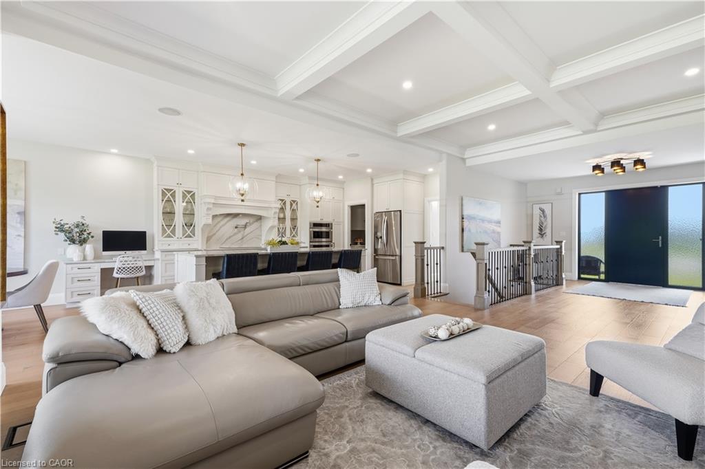 7 - 670 Bishopsgate Road Property Photo 11