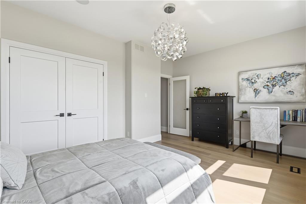 7 - 670 Bishopsgate Road Property Photo 32