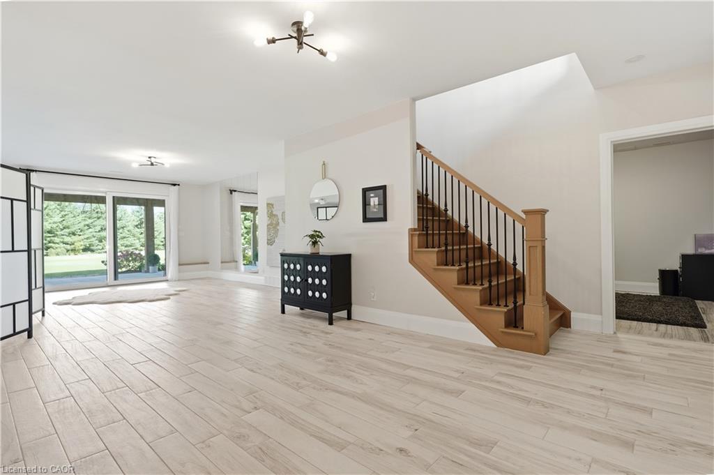 7 - 670 Bishopsgate Road Property Photo 33