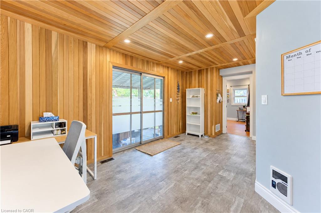 299 Creighton Court Property Photo 8