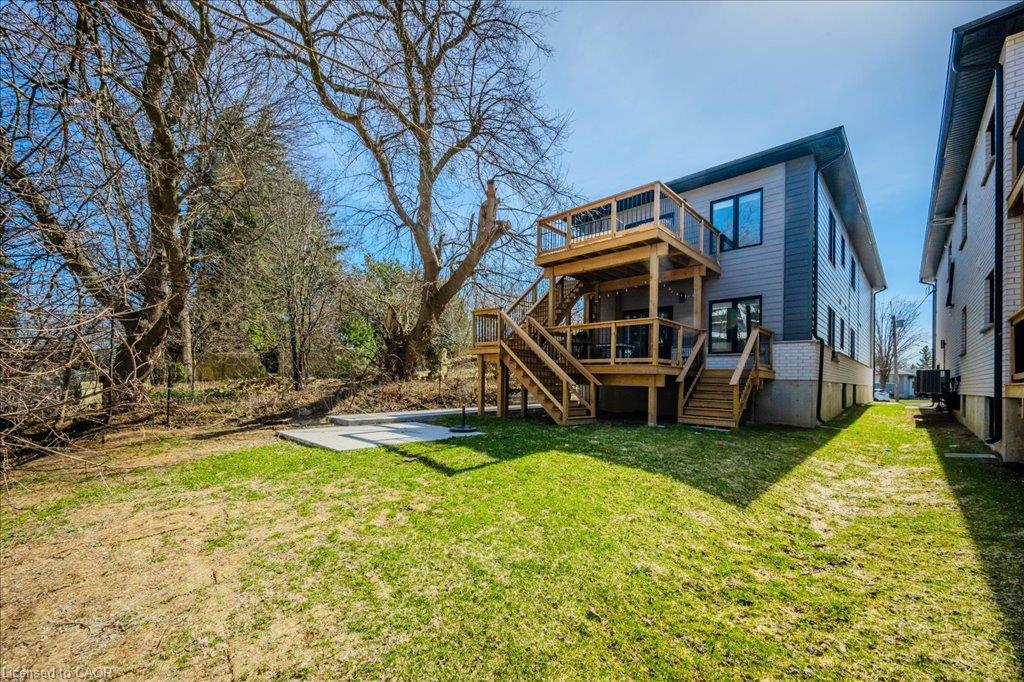 498 Karn Street Property Photo 17