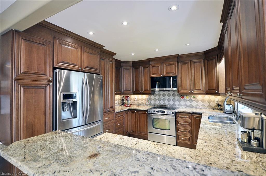 39 Peregrine Crescent Property Photo 6