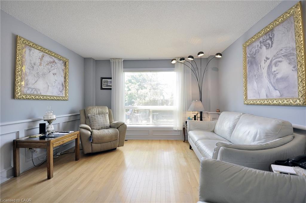 39 Peregrine Crescent Property Photo 15