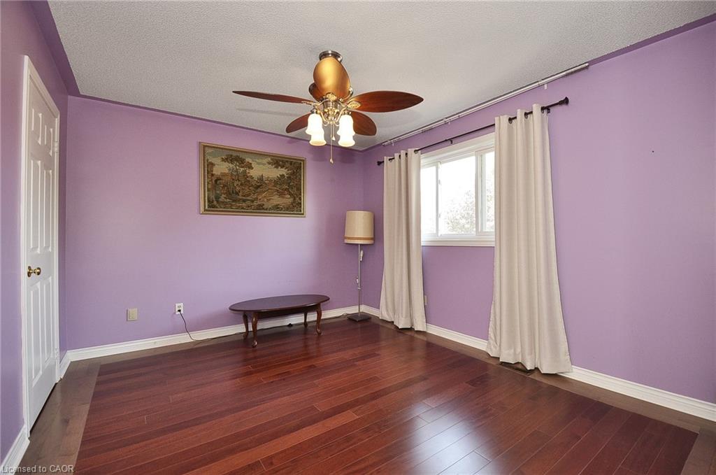 39 Peregrine Crescent Property Photo 23
