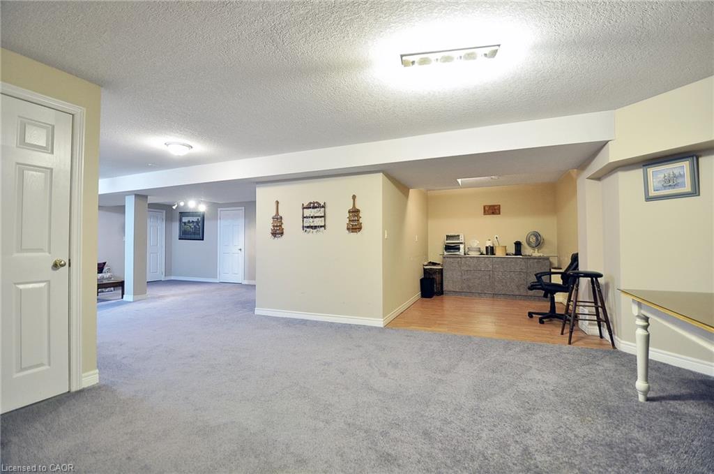 39 Peregrine Crescent Property Photo 26