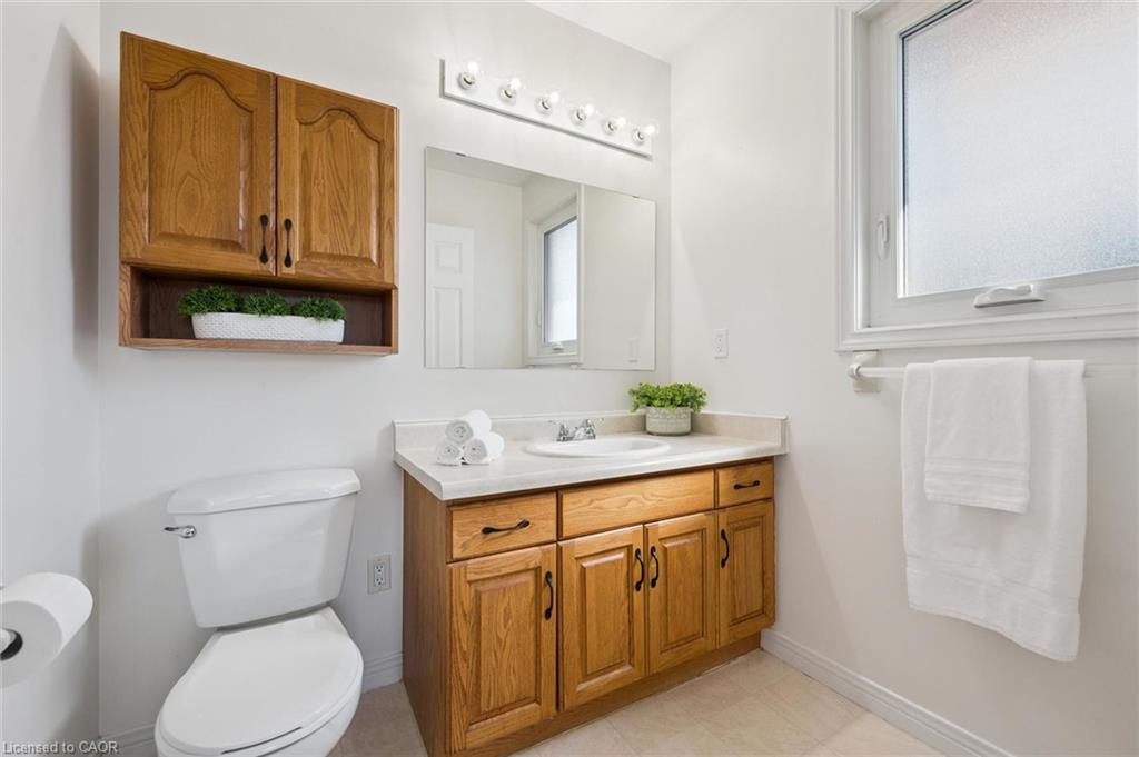 180 Eastforest Trail Property Photo 24