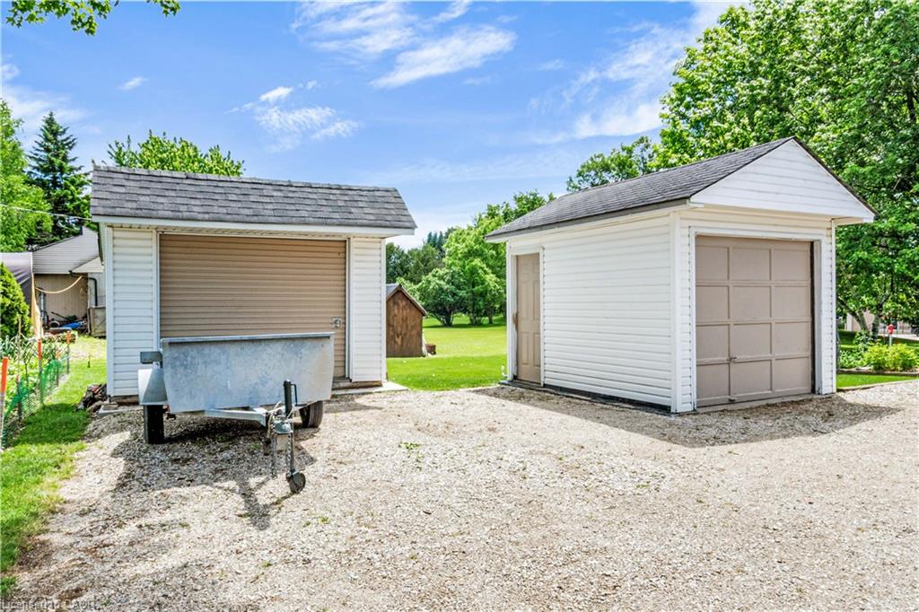 117 Helena Street Property Photo 37
