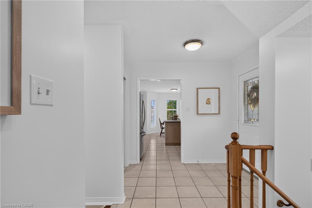 5555 Linwell Place Property Photo 10