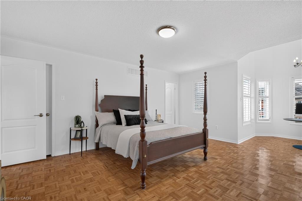 5555 Linwell Place Property Photo 22