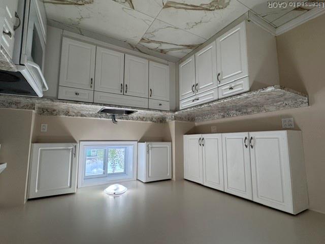 614 Fennell Avenue E Property Photo 14