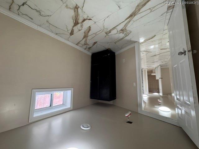 614 Fennell Avenue E Property Photo 17