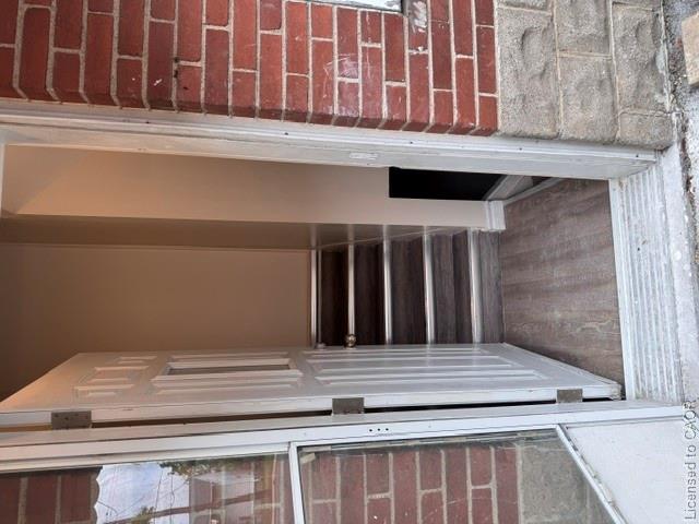 614 Fennell Avenue E Property Photo 21
