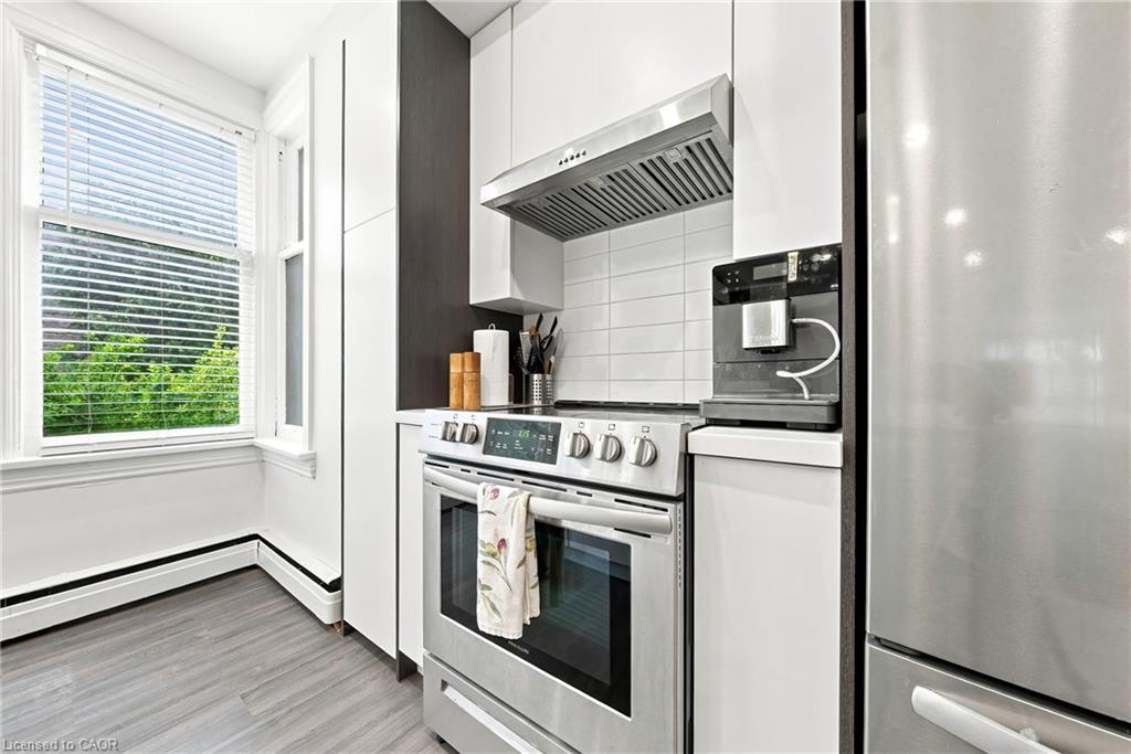 2177 Lakeshore Road Property Photo 10