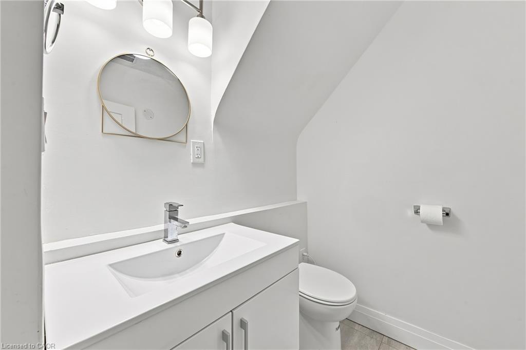 2177 Lakeshore Road Property Photo 13