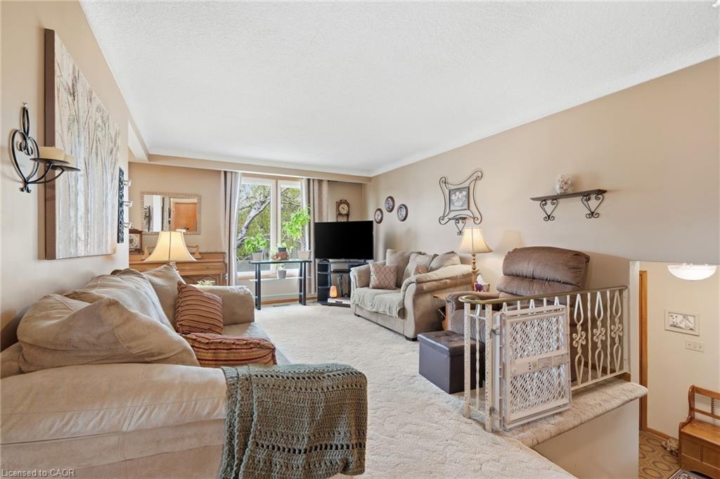 3107 Ussher Street Property Photo 10