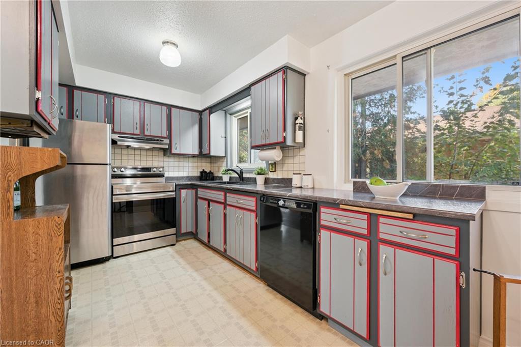 128 Briar Knoll Drive Property Photo 10