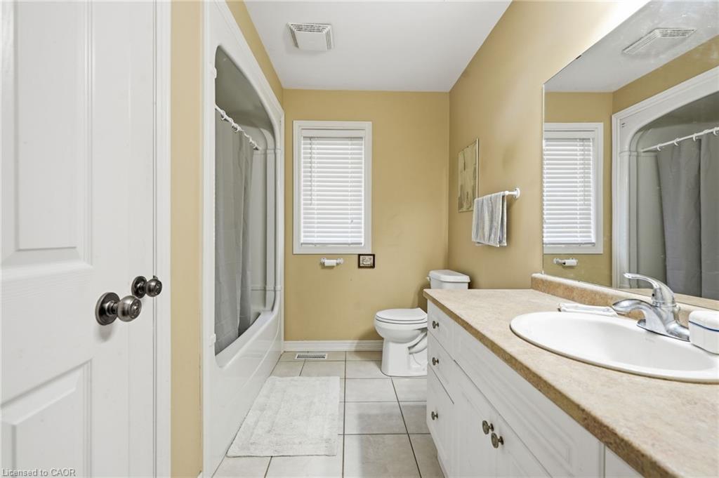 58 Saturn Road Property Photo 11