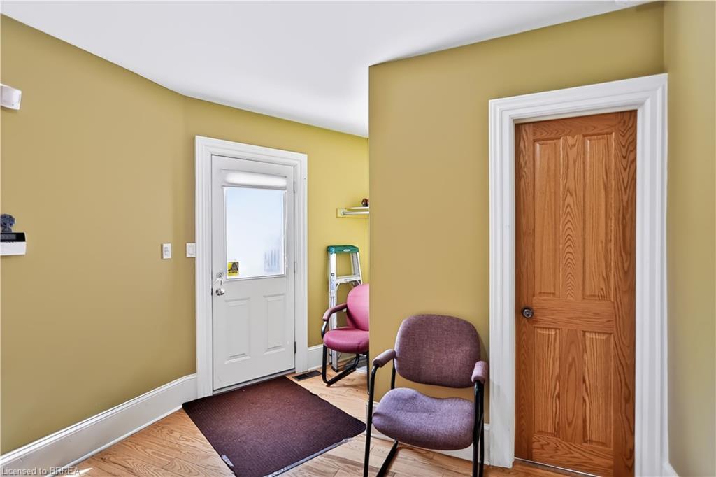 241 Brant Avenue Property Photo 9