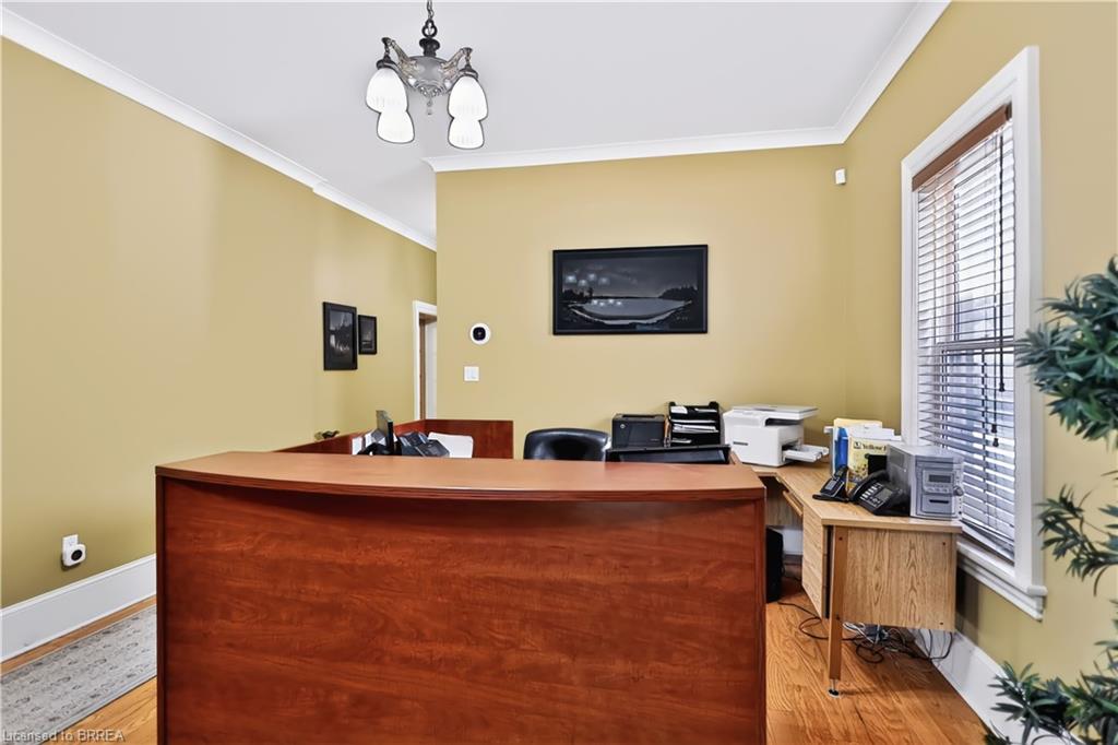 241 Brant Avenue Property Photo 14
