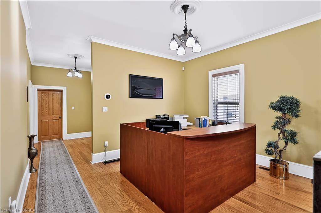 241 Brant Avenue Property Photo 15