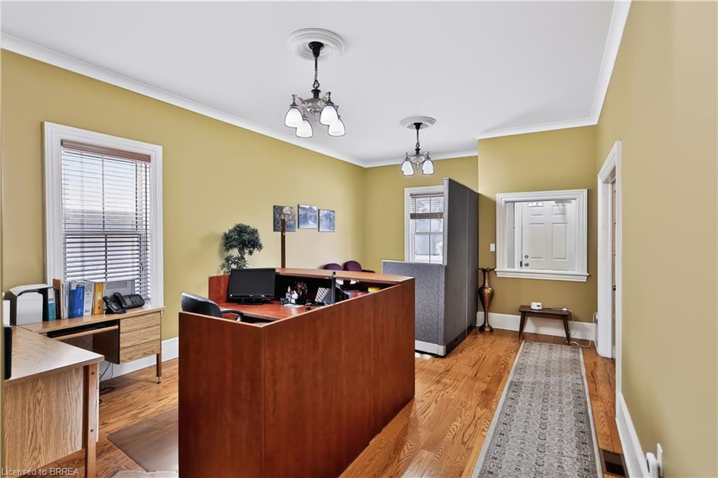 241 Brant Avenue Property Photo 16