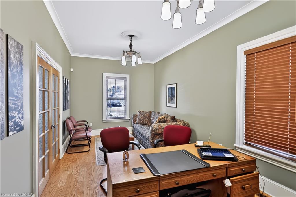 241 Brant Avenue Property Photo 18