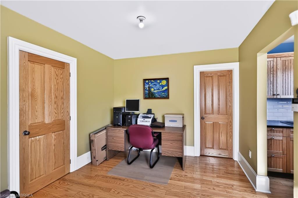 241 Brant Avenue Property Photo 20