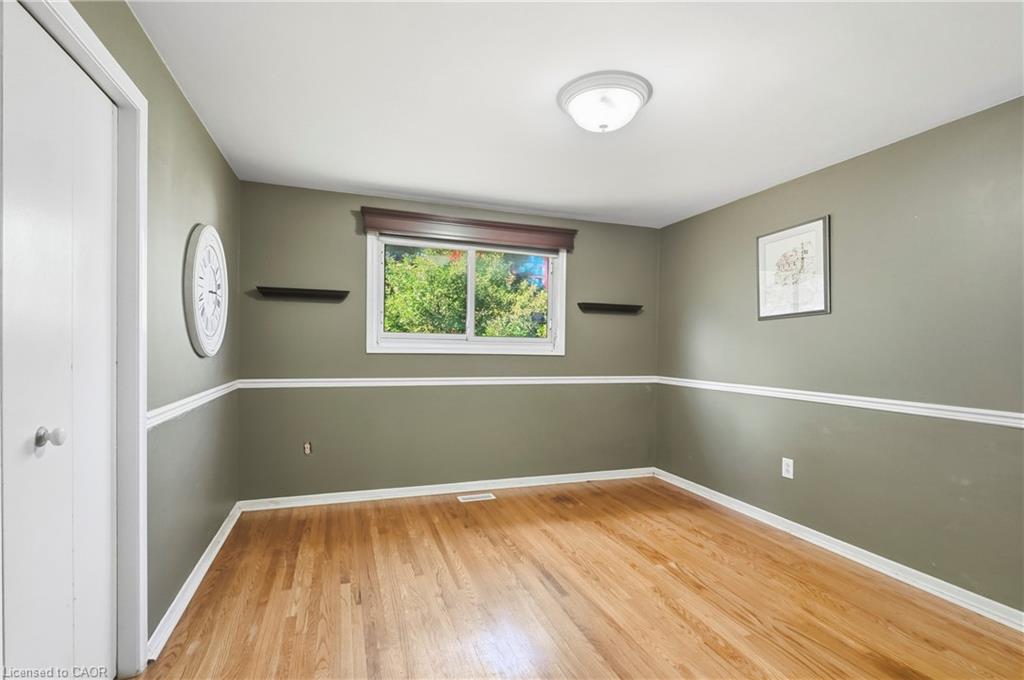 106 Victor Boulevard Property Photo 12