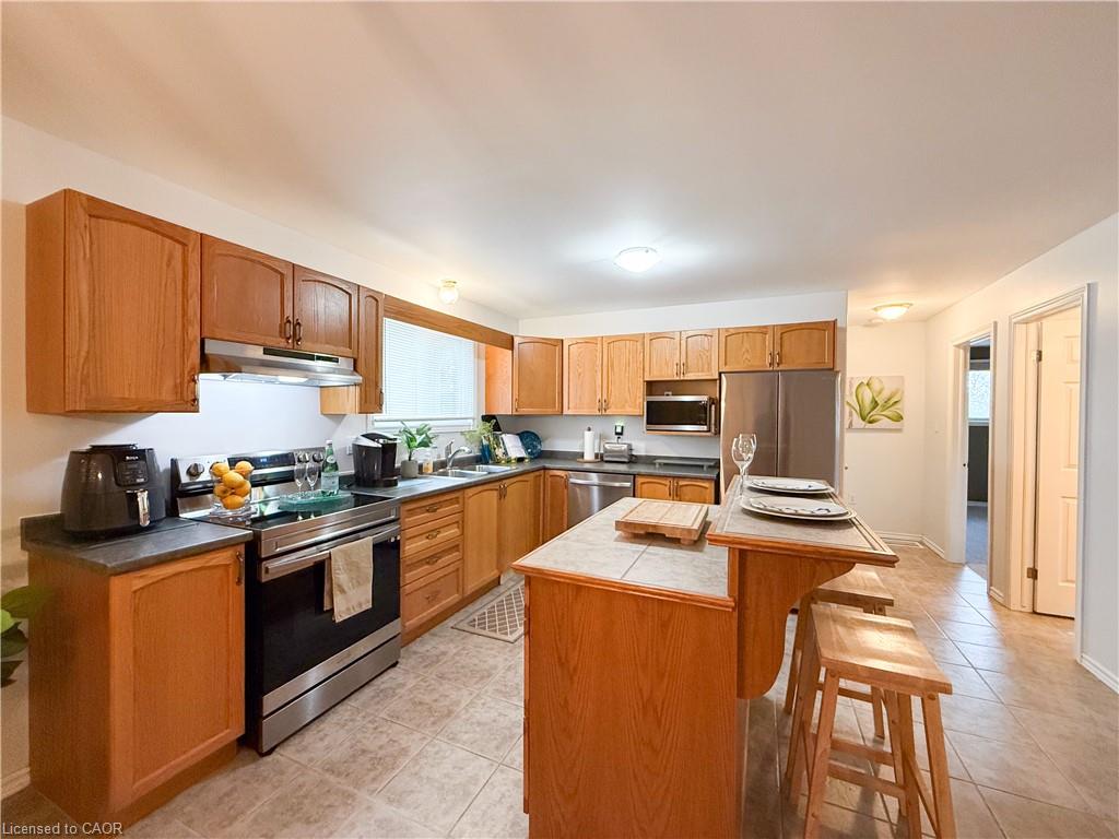 33a Lingwood Drive Property Photo 14