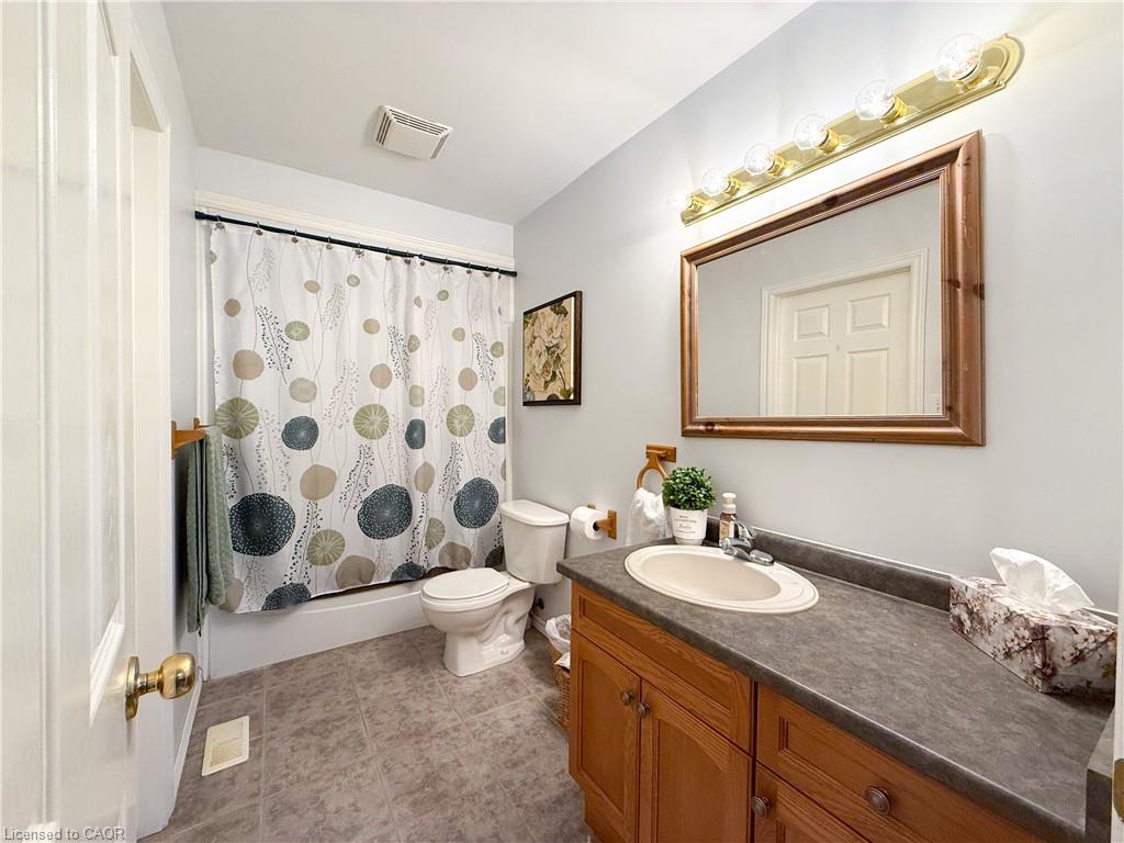 33a Lingwood Drive Property Photo 18