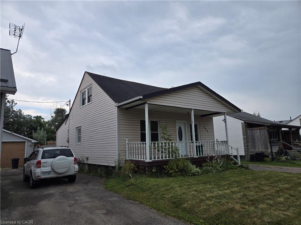 325 Simpson Avenue Property Photo 2