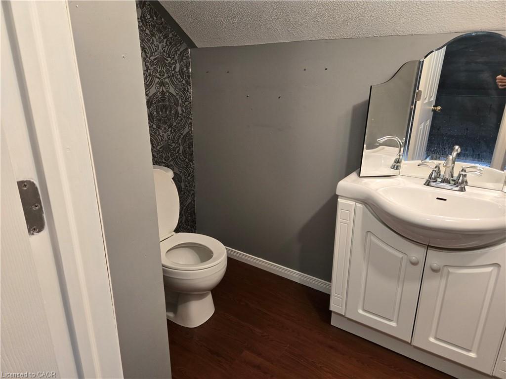 325 Simpson Avenue Property Photo 12