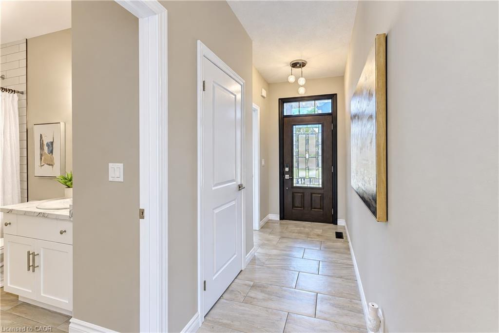 15 Matheson Crescent Property Photo 4