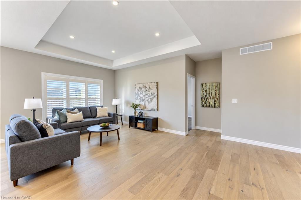15 Matheson Crescent Property Photo 18