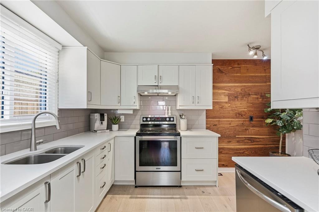 37 Bayview Drive Property Photo 12