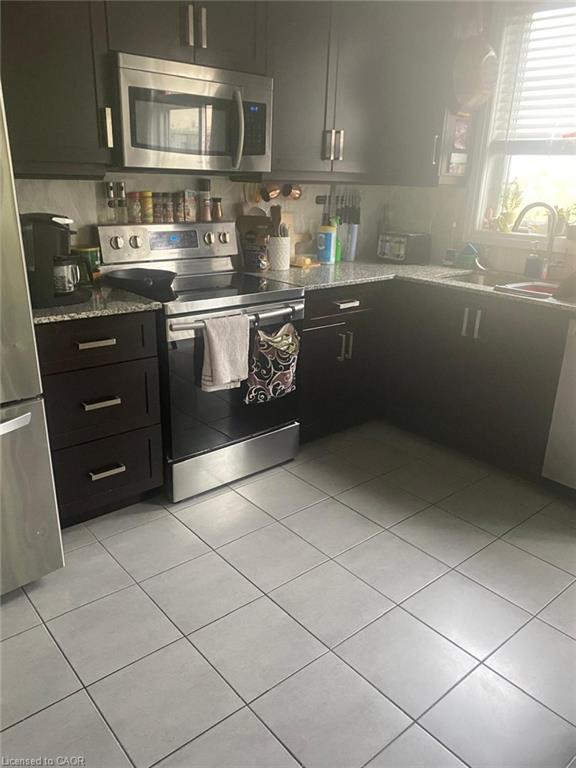 16 Pringle Lane Property Photo 7
