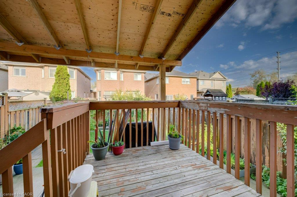 6484 Skipper Way Property Photo 33