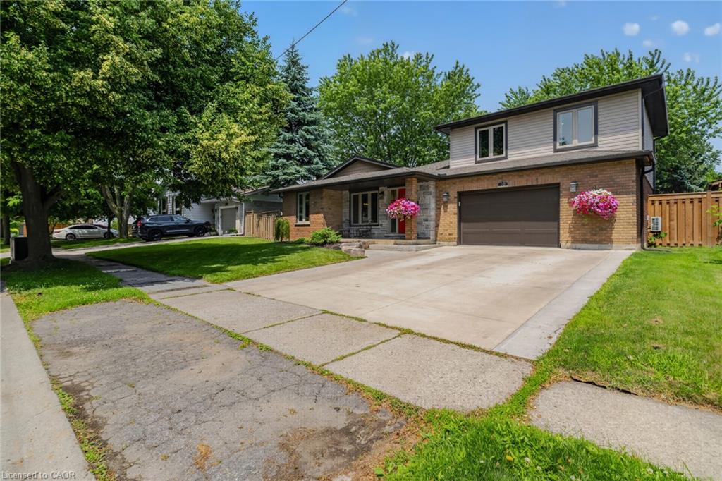 18 Max Webster Road Property Photo 2