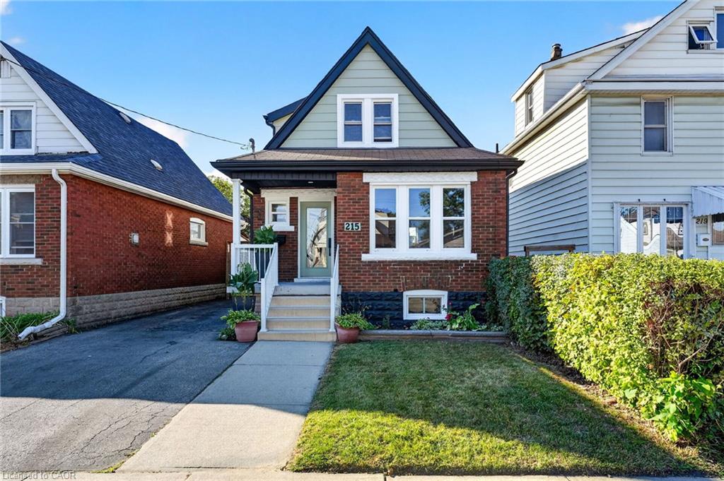 215 Paling Avenue Property Photo 1