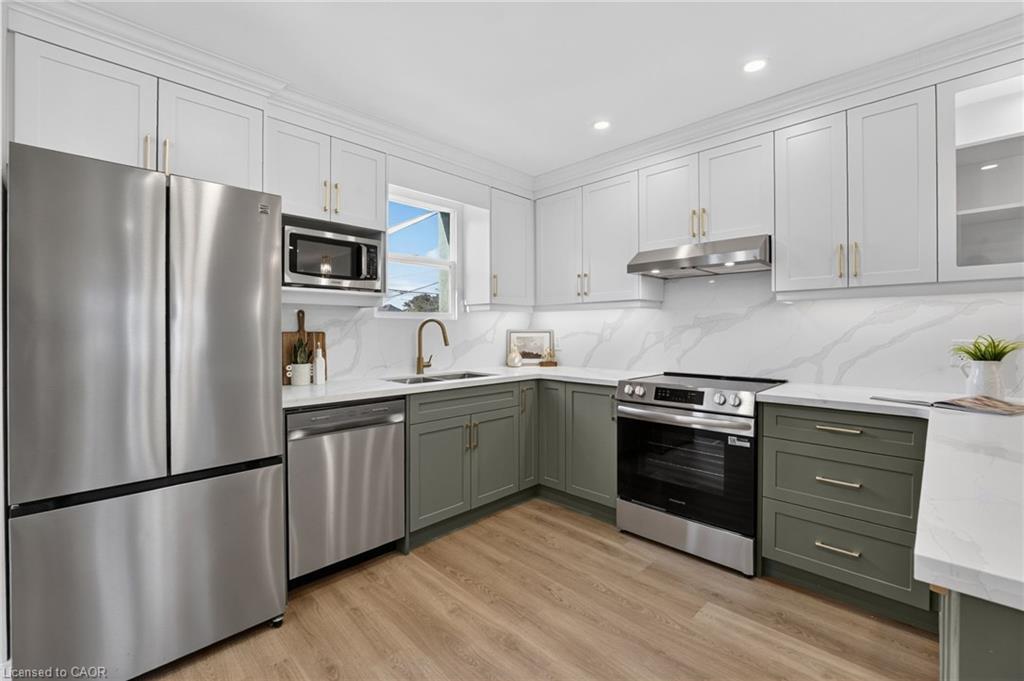 215 Paling Avenue Property Photo 17