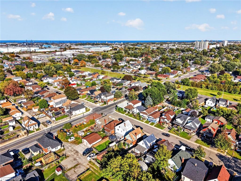 215 Paling Avenue Property Photo 50