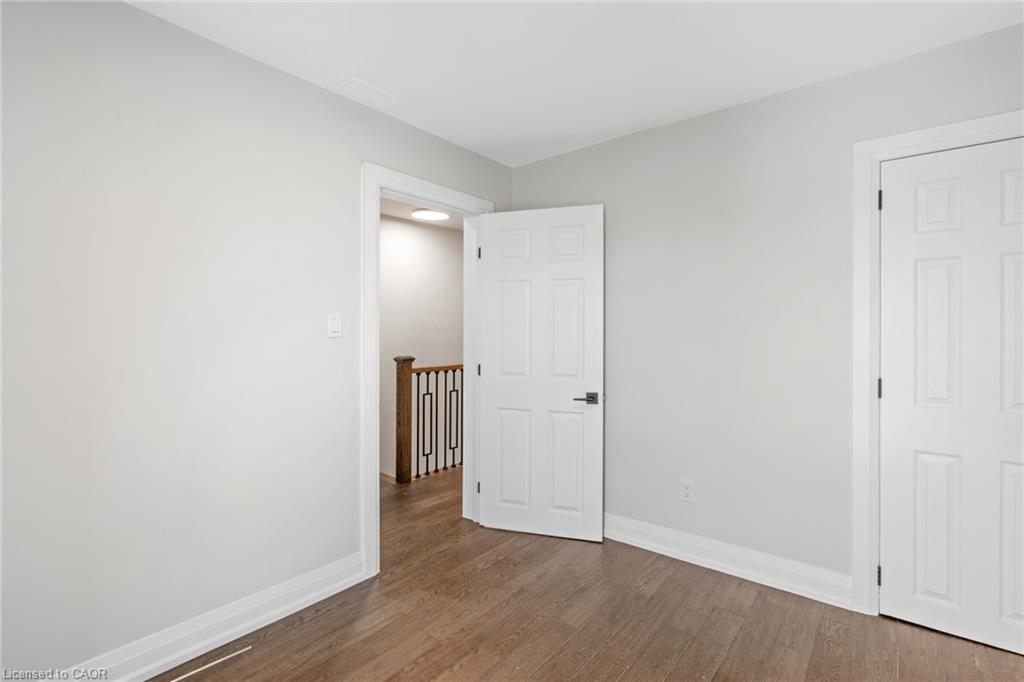 23 Somerset Avenue Property Photo 17
