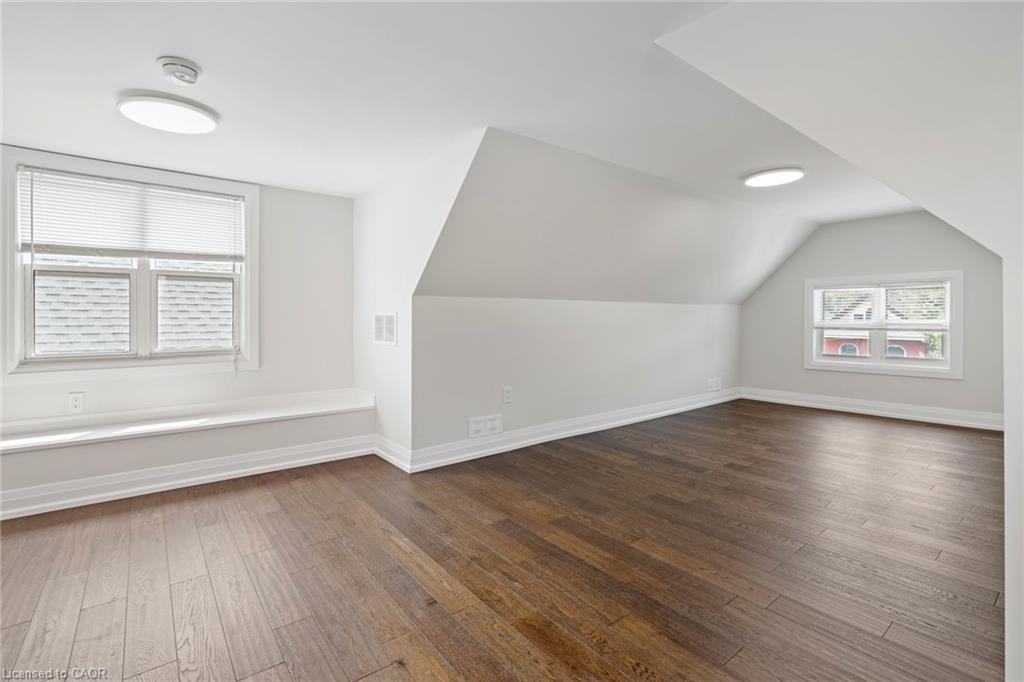 23 Somerset Avenue Property Photo 19