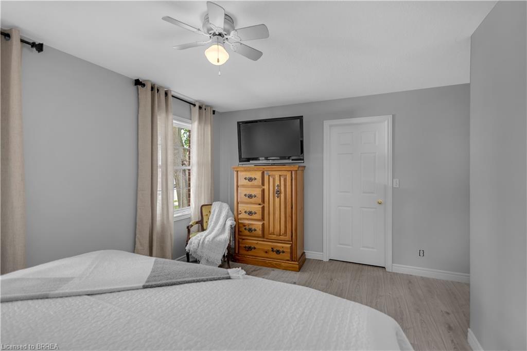 5 Walpole Drive Property Photo 16