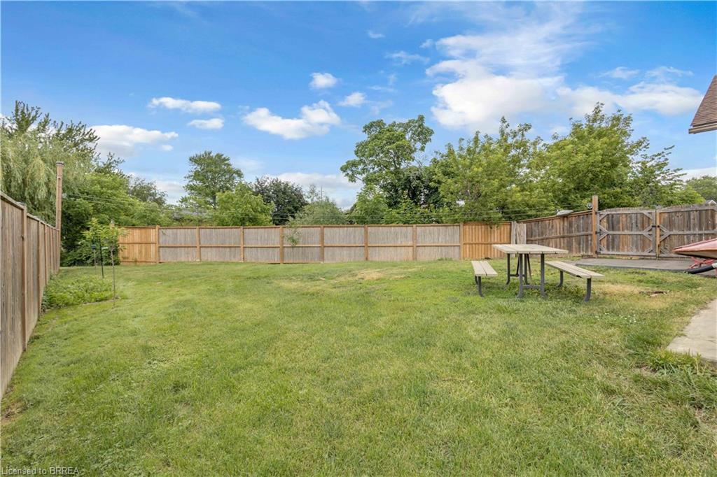 5 Walpole Drive Property Photo 37