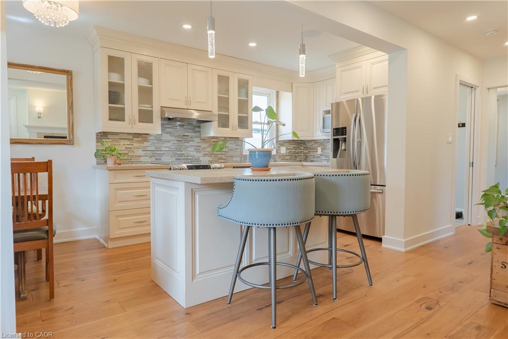 8 Cameron Avenue Property Photo 3