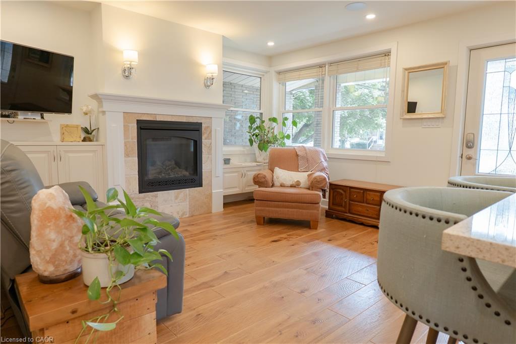 8 Cameron Avenue Property Photo 5
